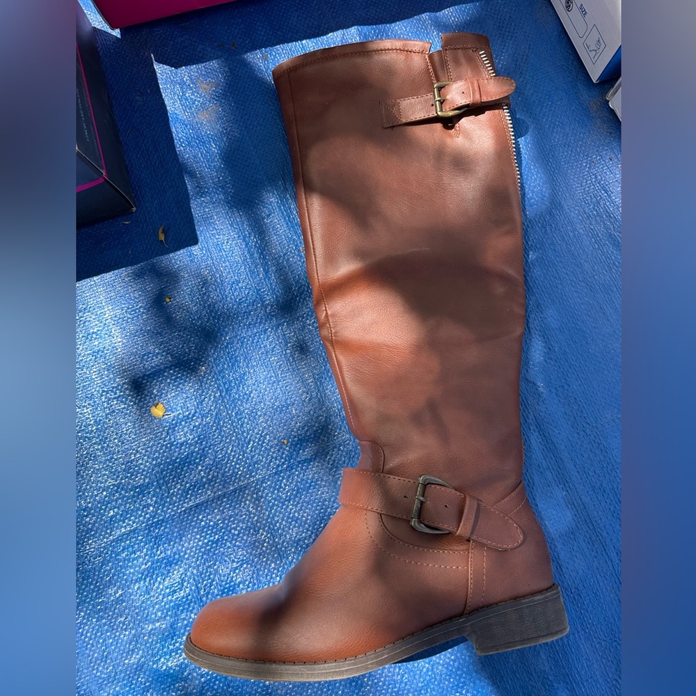 Women’s boots